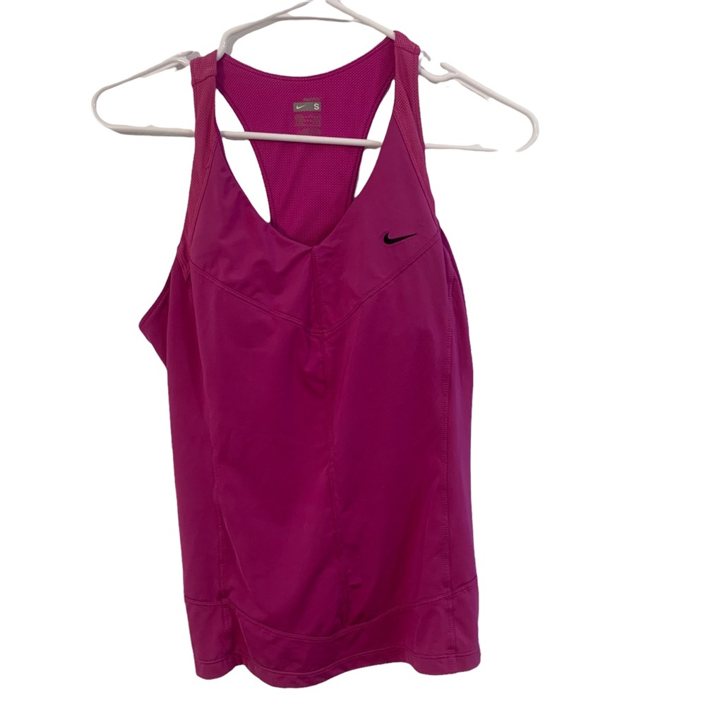 Nike sports top , built in bra